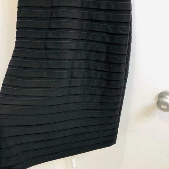 Adrianna Papell Layered Lacey Midi Cocktail Dress. 1/2 Zip Nude/Black Size 4. - Picture 13 of 15